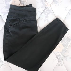 BDG Super High Rise Twig Ankle Black Jeans